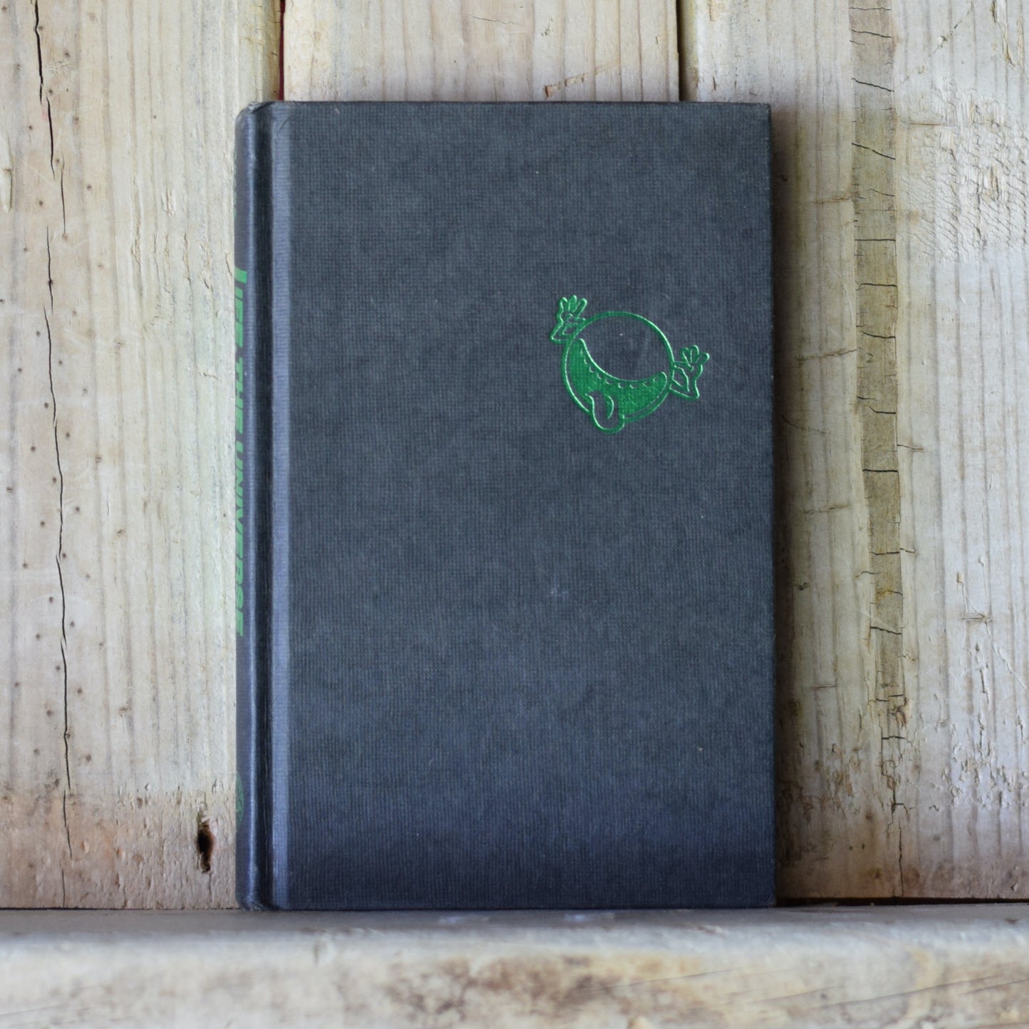 Vintage Fantasy Hardback: Douglas Adams - The Restaurant at the End of the Universe FIRST EDITION