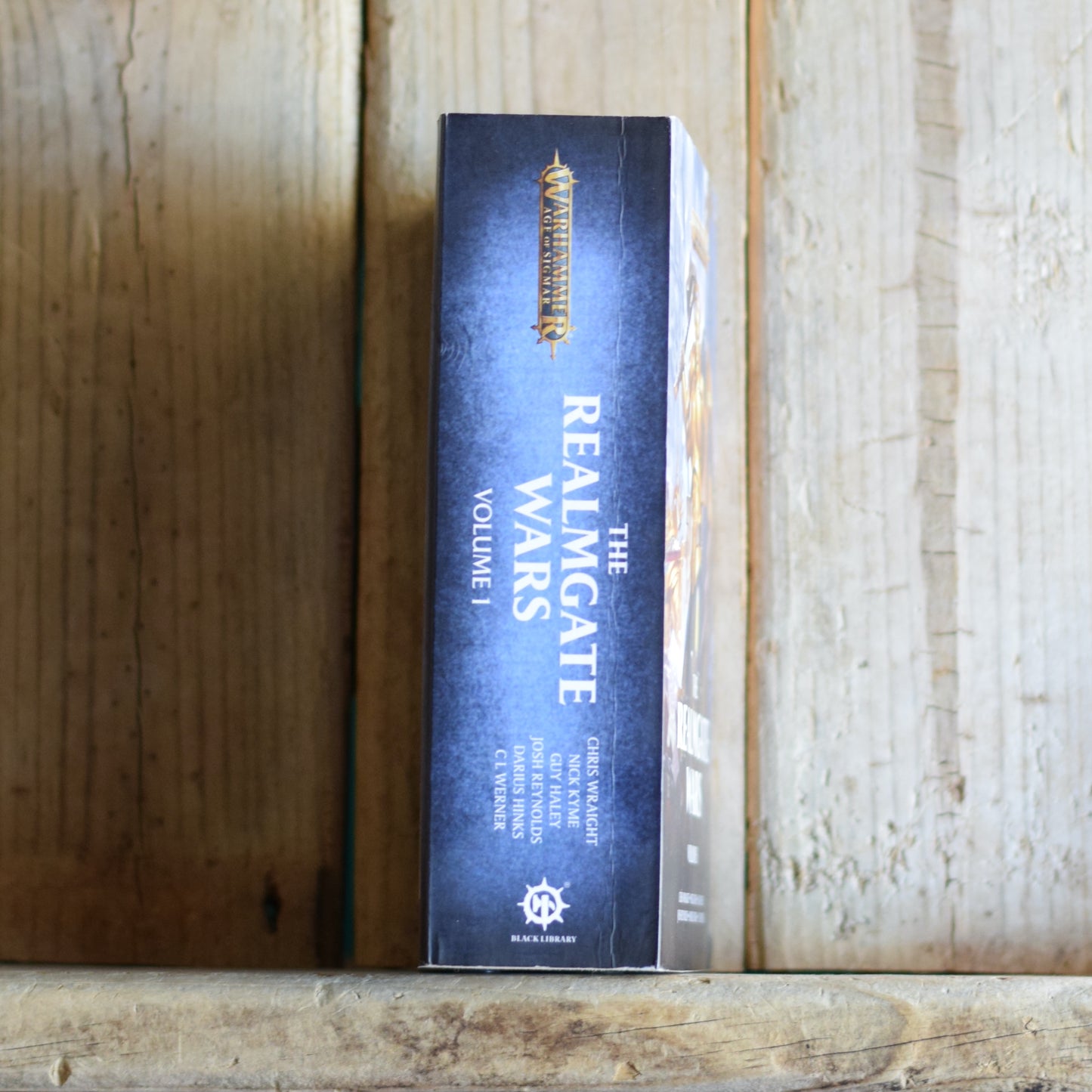 Fantasy Paperback: Warhammer, Age of Sigmar: The Realmgate Wars, Volume 1 FIRST PRINTING