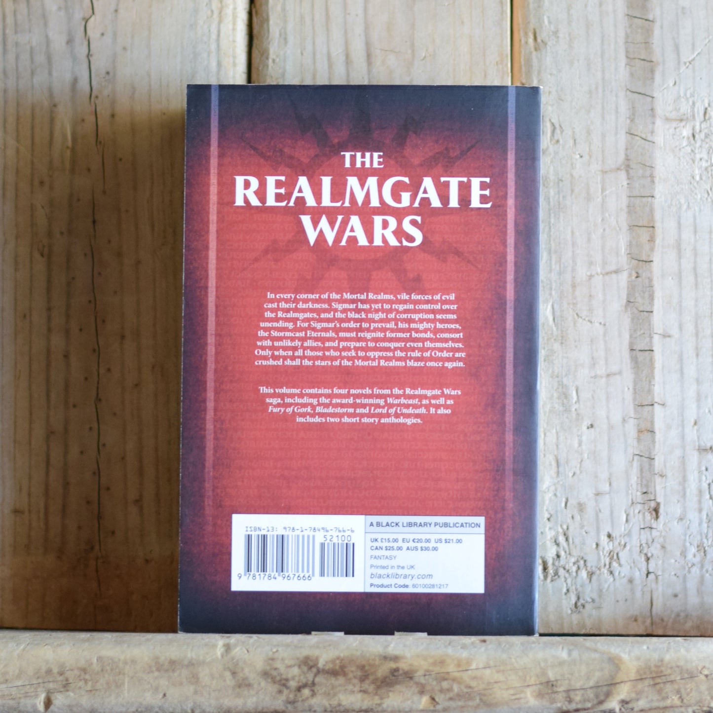 Fantasy Paperback: Warhammer, Age of Sigmar: The Realmgate Wars, Volume 2 FIRST PRINTING