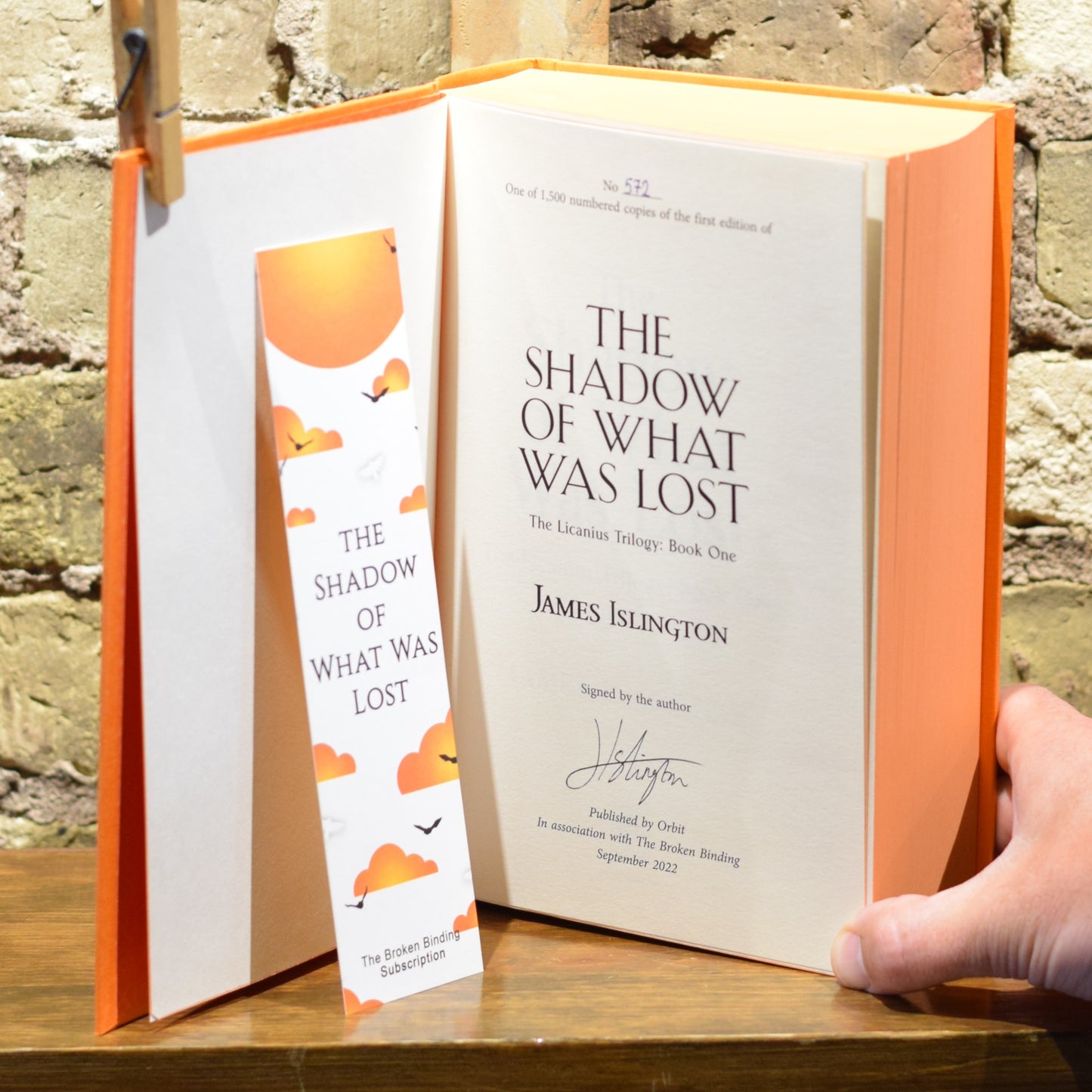 Fantasy Hardbacks: James Islington - The Licanius Trilogy: The Shadow of What Was Lost, An Echo of Things to Come, The Light of All That Falls SIGNED BROKEN BINDING FIRST EDITION/PRINTING