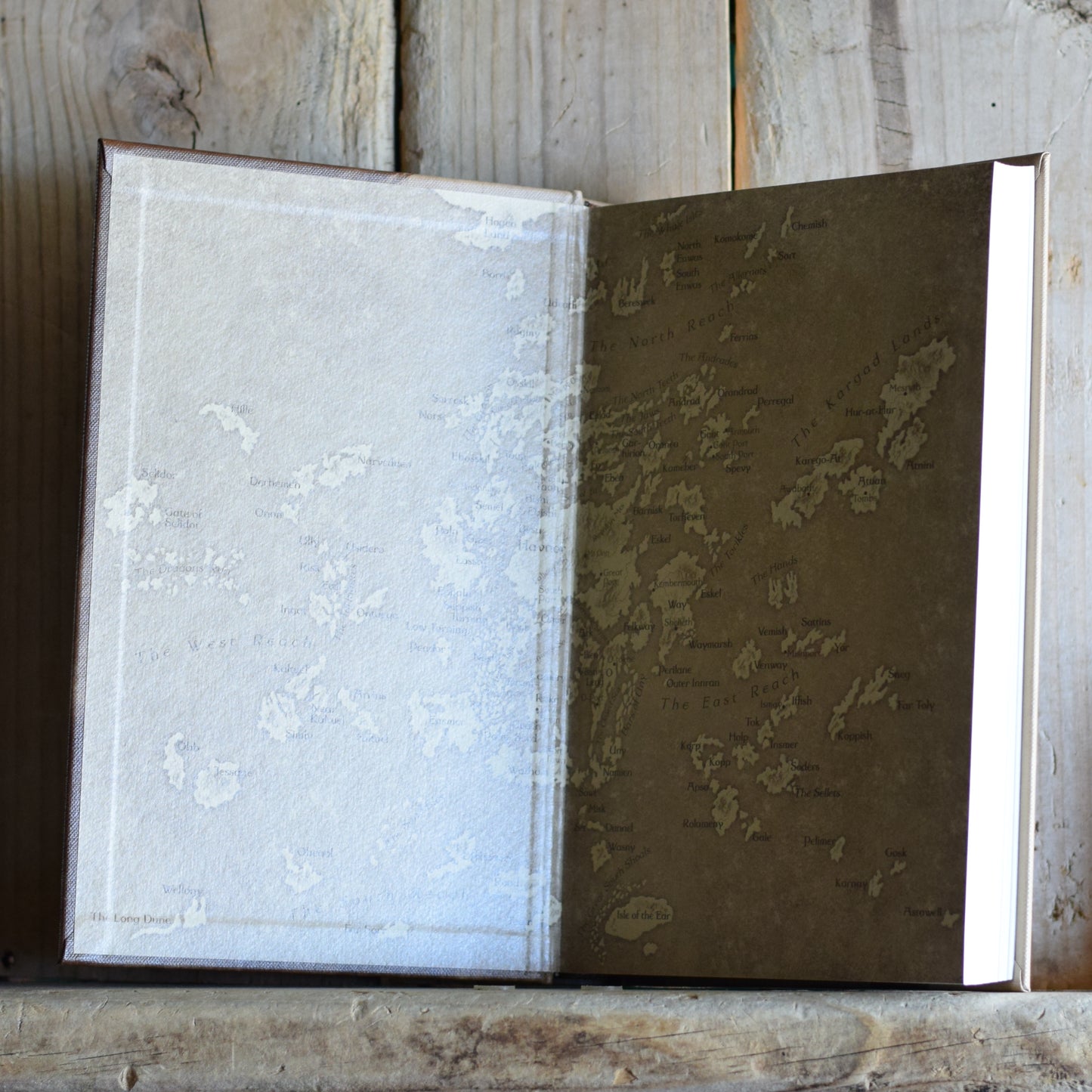 Fantasy Hardback: Ursula K Le Guin - A Wizard of Earthsea FOLIO SOCIETY EDITION