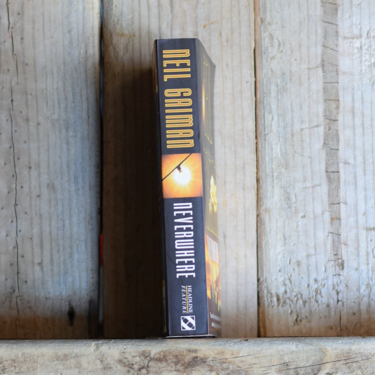 Vintage Fantasy Paperback: Neil Gaiman - Neverwhere SIGNED FIRST EDITION