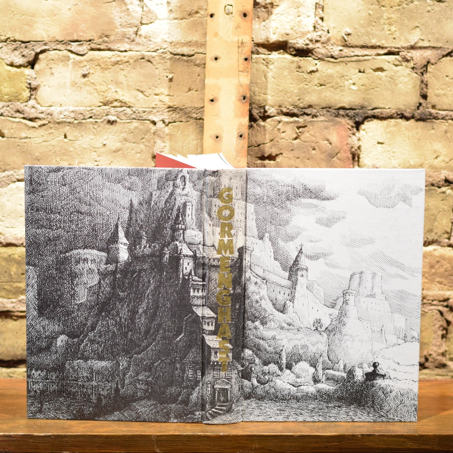 Vintage Fantasy Hardbacks: Mervyn Peake - The Gormenghast Trilogy: Titus Groan, Gormenghast, Titus Alone FOLIO SOCIETY EDITIONS