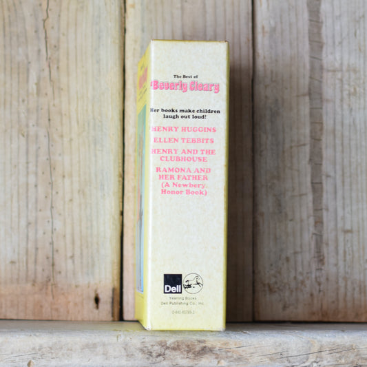 Vintage Children's Paperback Box Set: The Best of Beverly Cleary - Henry Huggins, Ellen, Ramona