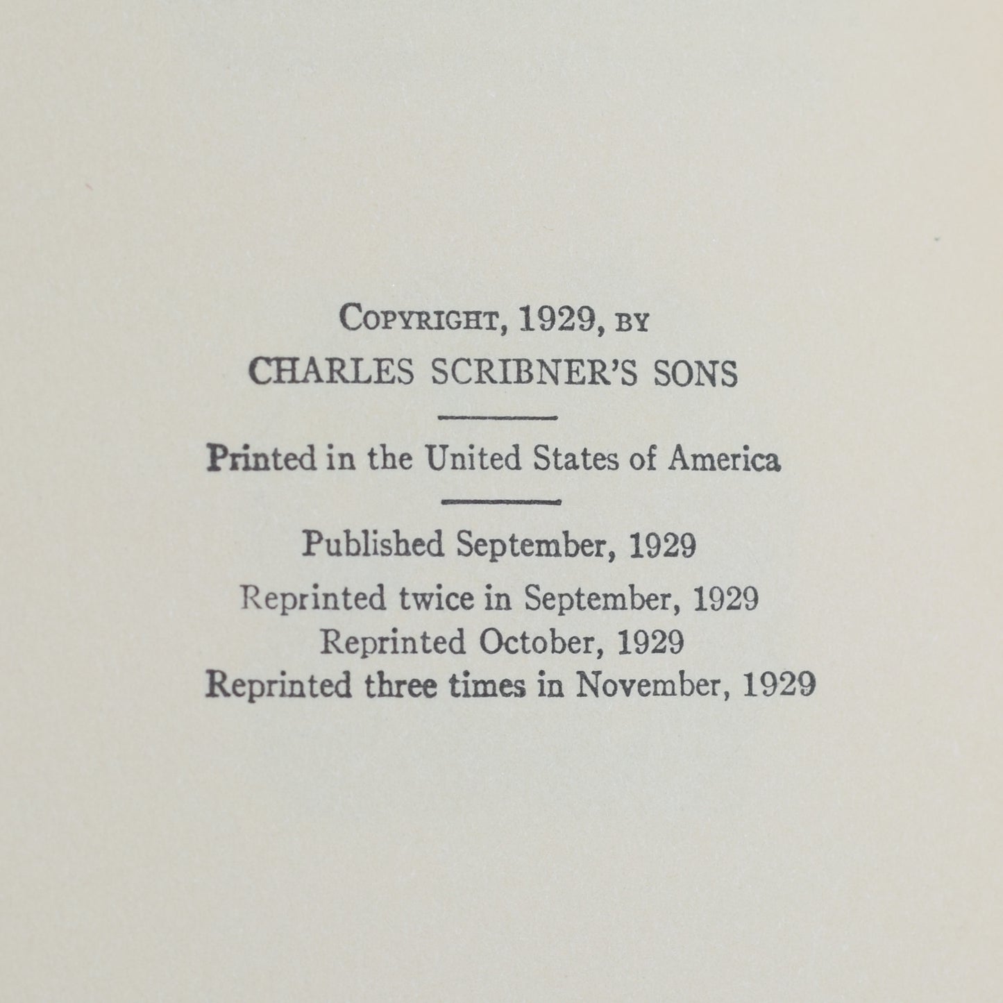 Vintage Fiction Hardback: Ernest Hemingway - A Farewell to Arms