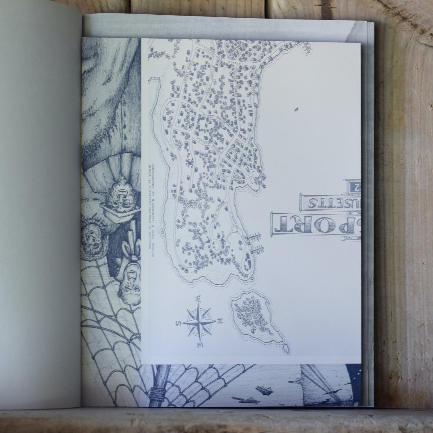 Paperback RPG Book: Call of Cthulhu 1920's: HP Lovecraft's Kingsport - The City in the Mists