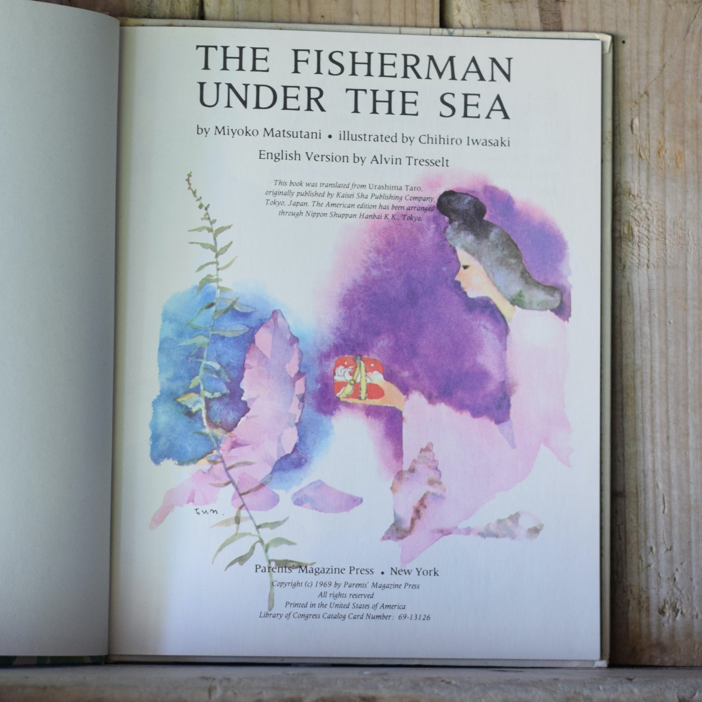Vintage Children's Fiction Hardback: Miyoko Matsutani - The Fisherman Under the Sea, with Illustrations by Chihiro Iwasaki