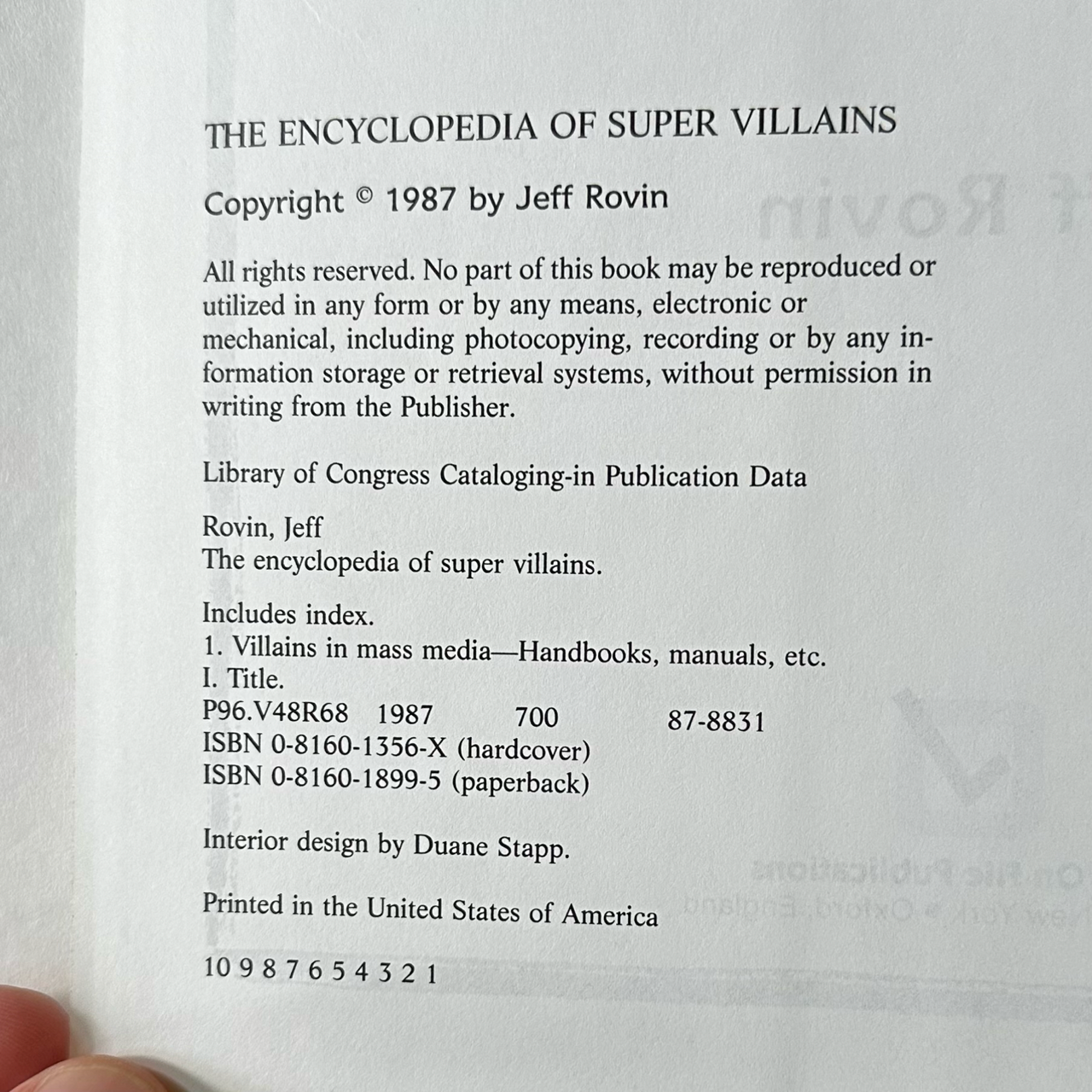 Vintage Non-Fiction Hardback: Jeff Rovin - The Encyclopedia of Super Villains FIRST EDITION