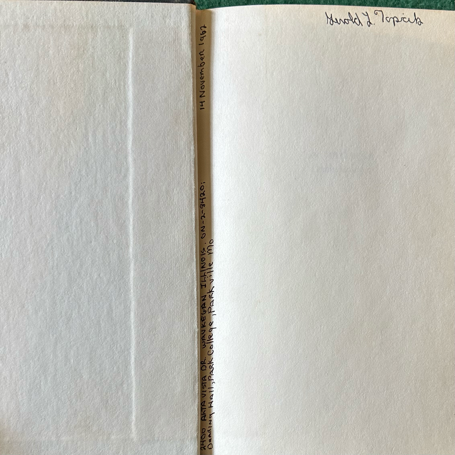 Vintage Non-Fiction Paperback: Sigmund Freud - An Outline of Psychoanalysis FIRST EDITION