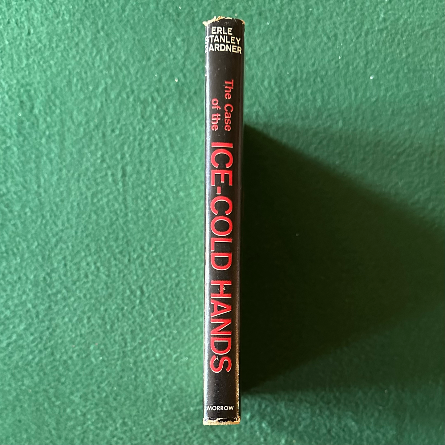 Vintage Fiction Hardback: Erle Stanley Gardner - Perry Mason in The Case of the Ice-cold Hands 1962