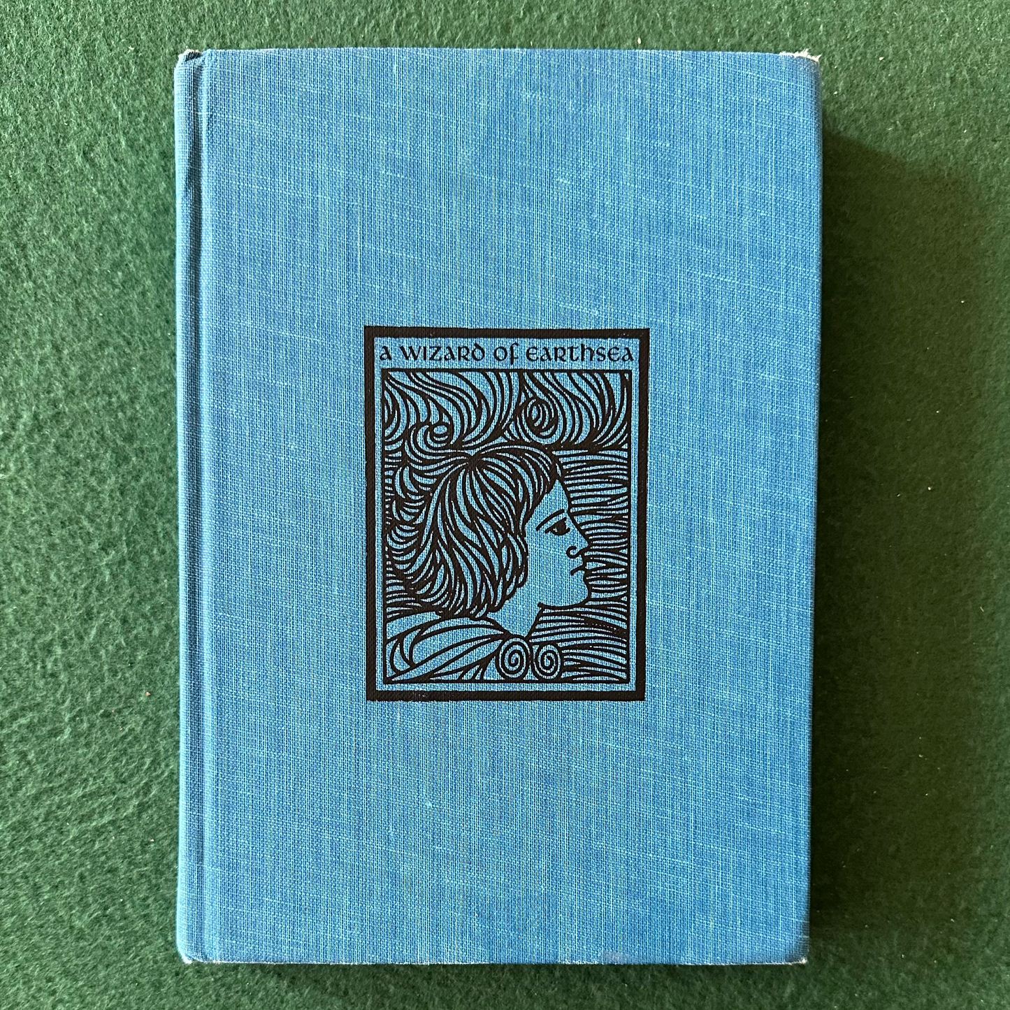 Vintage Fantasy Hardback: Ursula K Le Guin - A Wizard of Earthsea EX-LIBRARY FIRST EDITION