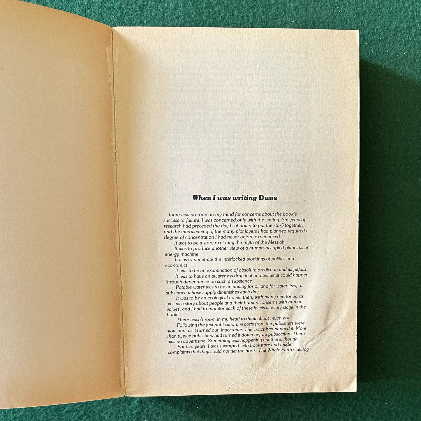 Vintage Sci-Fi Paperback: Frank Herbert - Dune