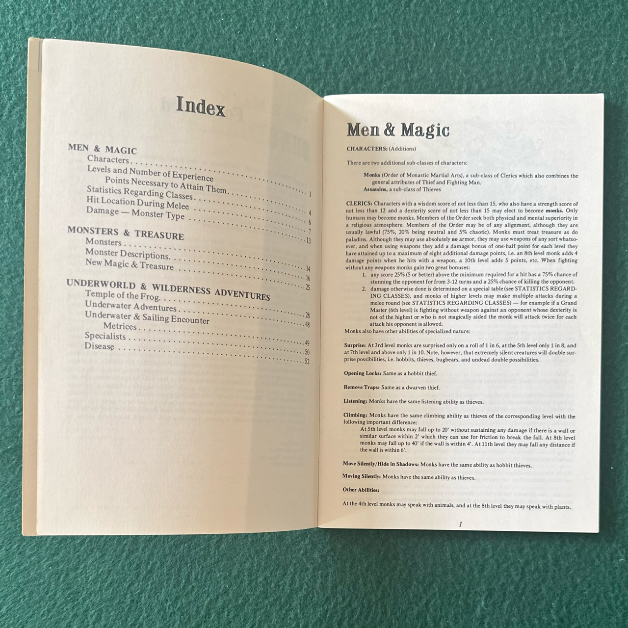 Vintage Dungeons & Dragons Supplement: Dave Arneson - Blackmoor FIRST PRINTING