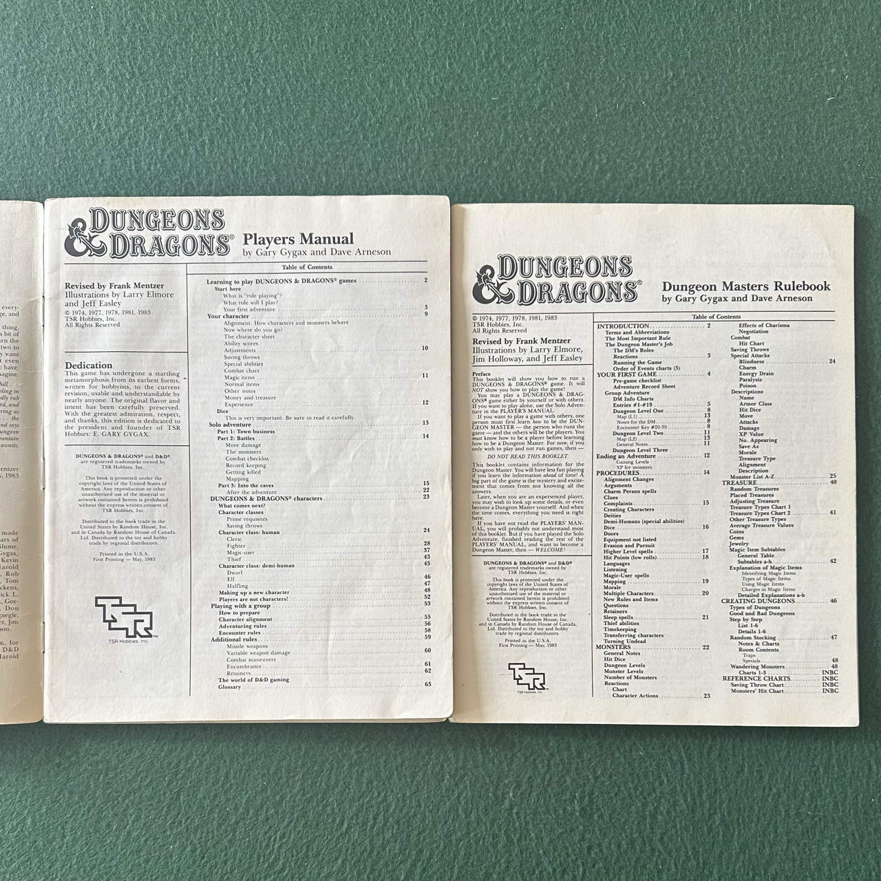 Vintage Dungeons & Dragons Accessory: Players Manual and DM's Rulebooks FIRST PRINTS NO BOX