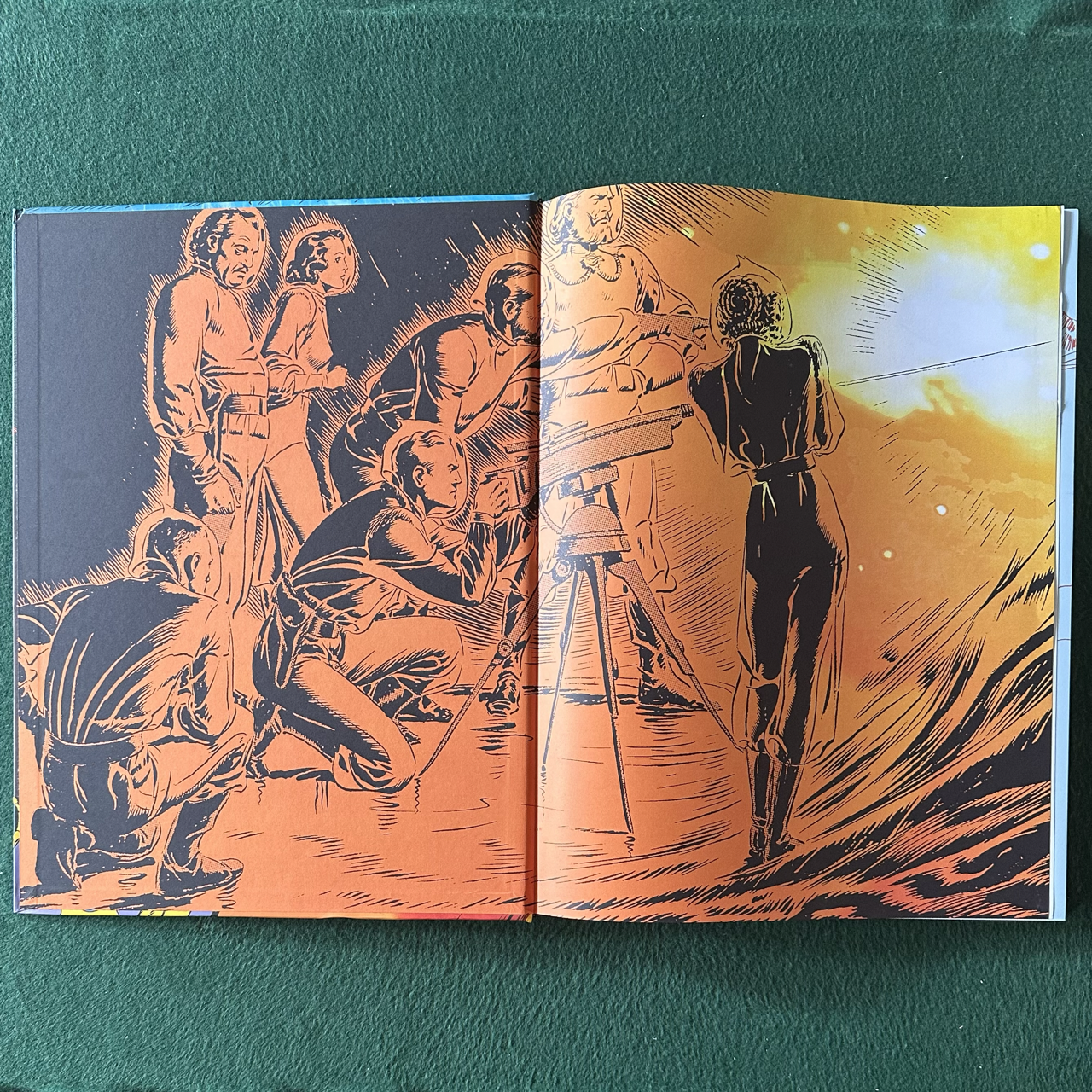 Large-Format Graphic Hardback: Alex Raymond - Flash Gordon and Jungle Jim 1939-1941 FIRST PRINT