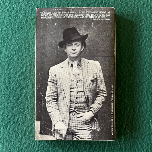 Vintage Fiction Paperback: Tom Wolfe - Radical Chic & Mau-Mauing the Flak Catchers