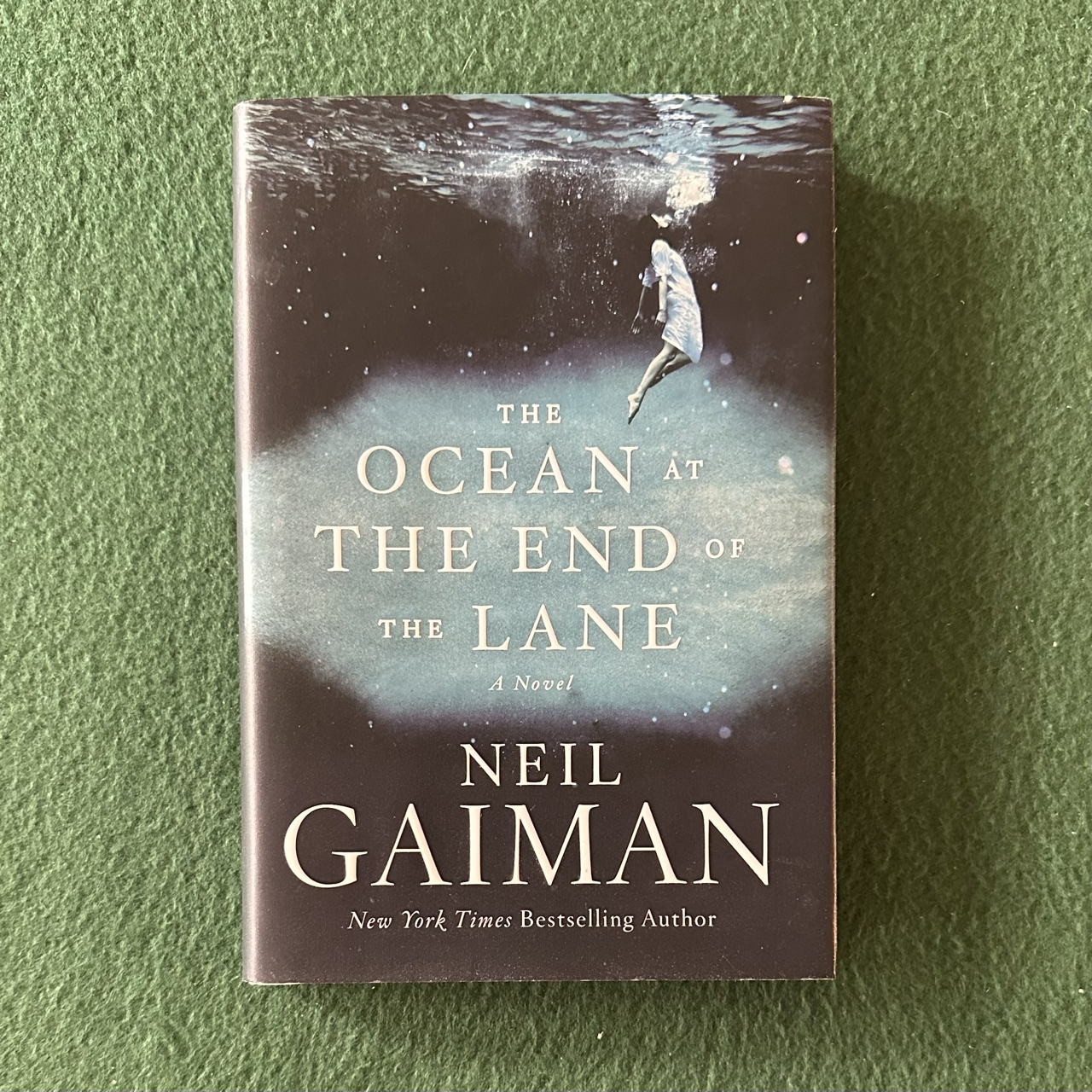 Fantasy Hardback: Neil Gaiman - The Ocean at the End of the Lane FIRST EDITION