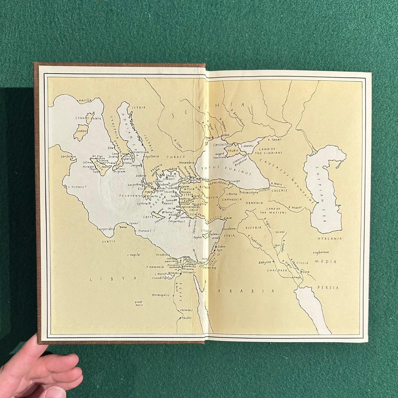 Vintage Non-Fiction Hardback: The Histories of Herodotus of Halicarnassus, Translated by Harry Carter and Illustrated by Edward Bawdem SIGNED AND NUMBERED