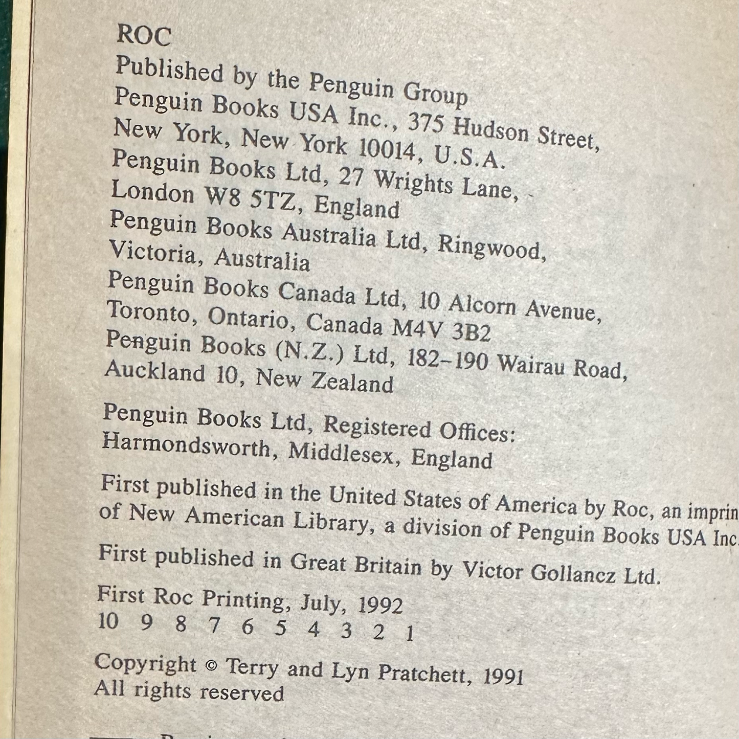 Vintage Fantasy Paperback: Terry Pratchett - Reaper Man FIRST PRINTING