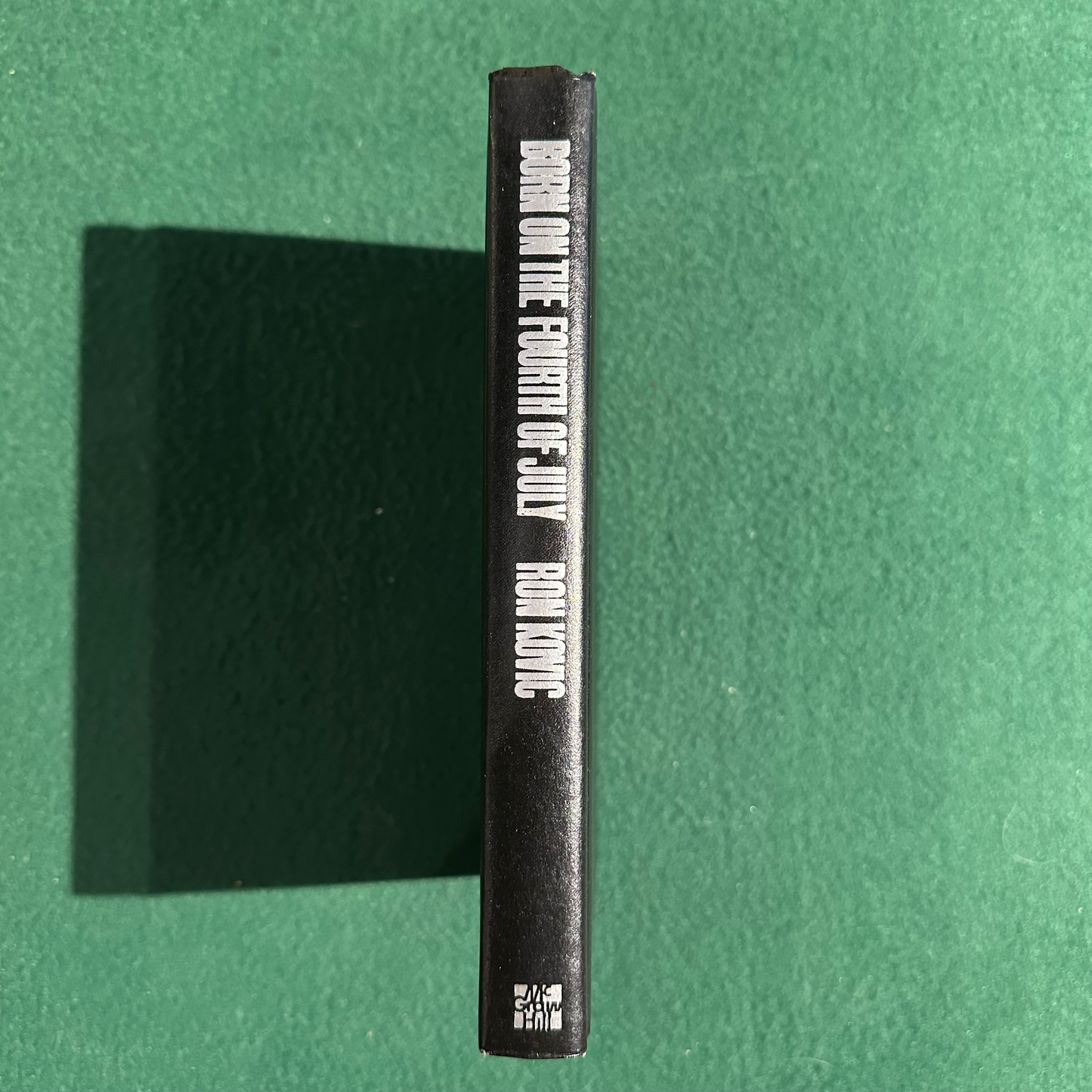 Vintage Autobiography Hardback: Ron Kovic - Born on the Fourth of July SIGNED FIFTH PRINTING