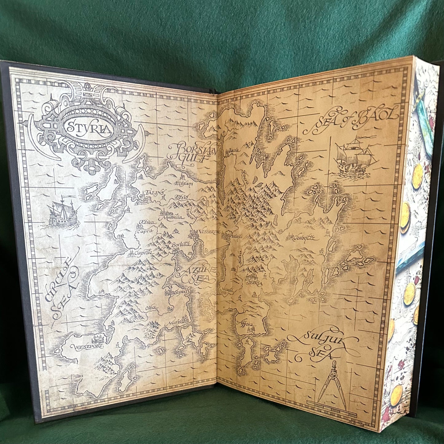 Fantasy Hardbacks: Joe Abercrombie - The First Law and Great Leveller trilogy - Broken Binding SIGNED FIRST EDITIONS