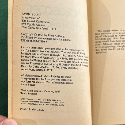 Vintage Sci-Fi Paperback: Piers Anthoiny - Macroscope