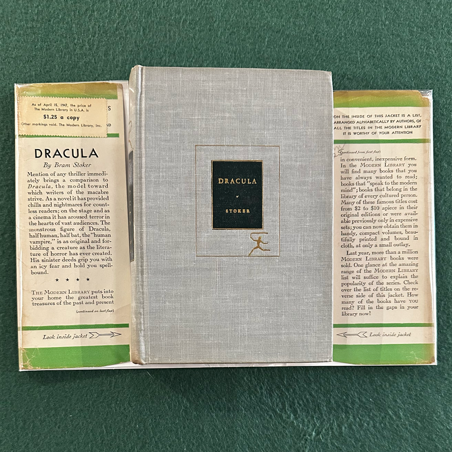 Vintage Horror Hardback: Bram Stoker - Dracula MODERN LIBRARY 1940s
