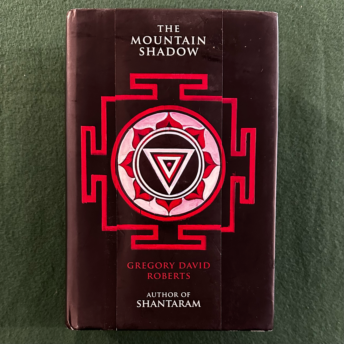 Fiction Hardback: Gregory David Roberts - The Mountain Shadow FIRST EDITION/PRINTING