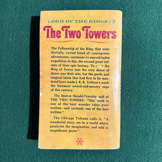 Vintage Fantasy Paperback: JRR Tolkien - The Two Towers ACE FIRST PRINTING