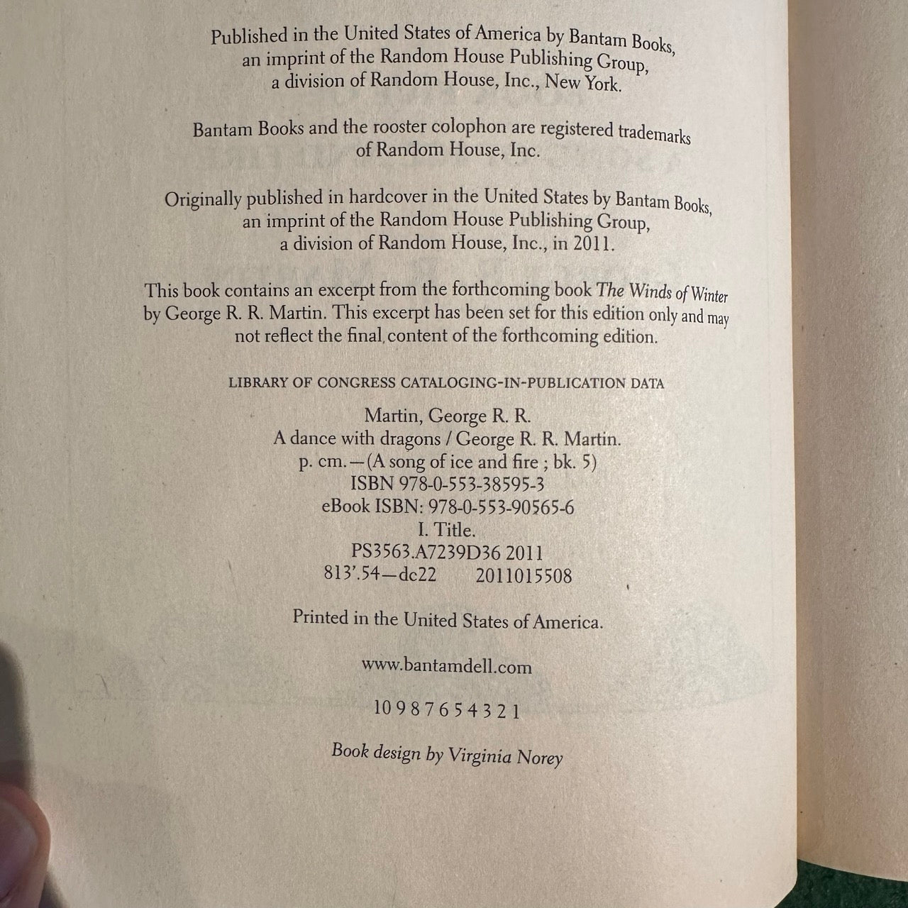 Fantasy Paperback: George RR Martin - A Dance with Dragons FIRST PRINTING