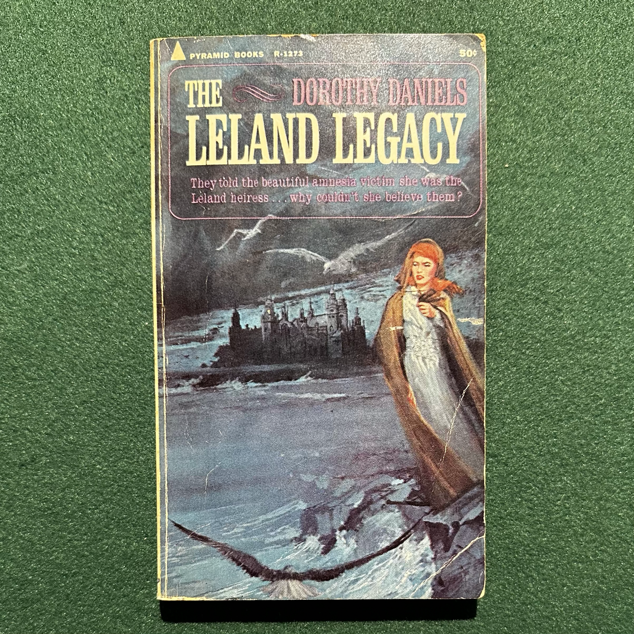 Vintage Fiction Paperback: Dorothy Daniels - The Leland Legacy FIRST PRINTING