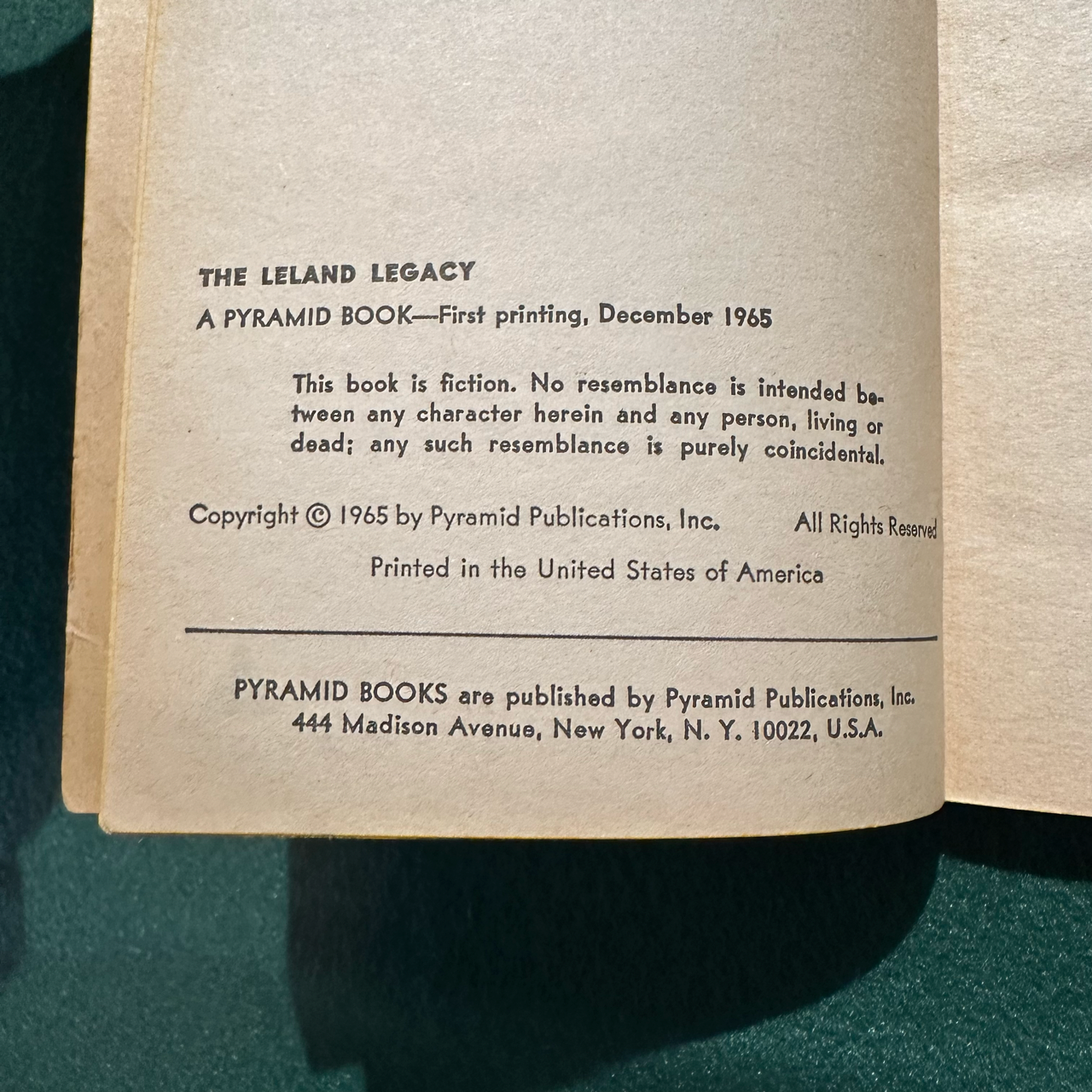 Vintage Fiction Paperback: Dorothy Daniels - The Leland Legacy FIRST PRINTING