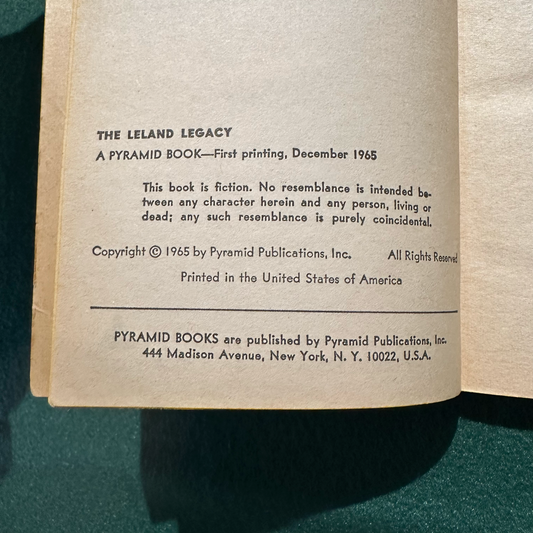 Vintage Fiction Paperback: Dorothy Daniels - The Leland Legacy FIRST PRINTING