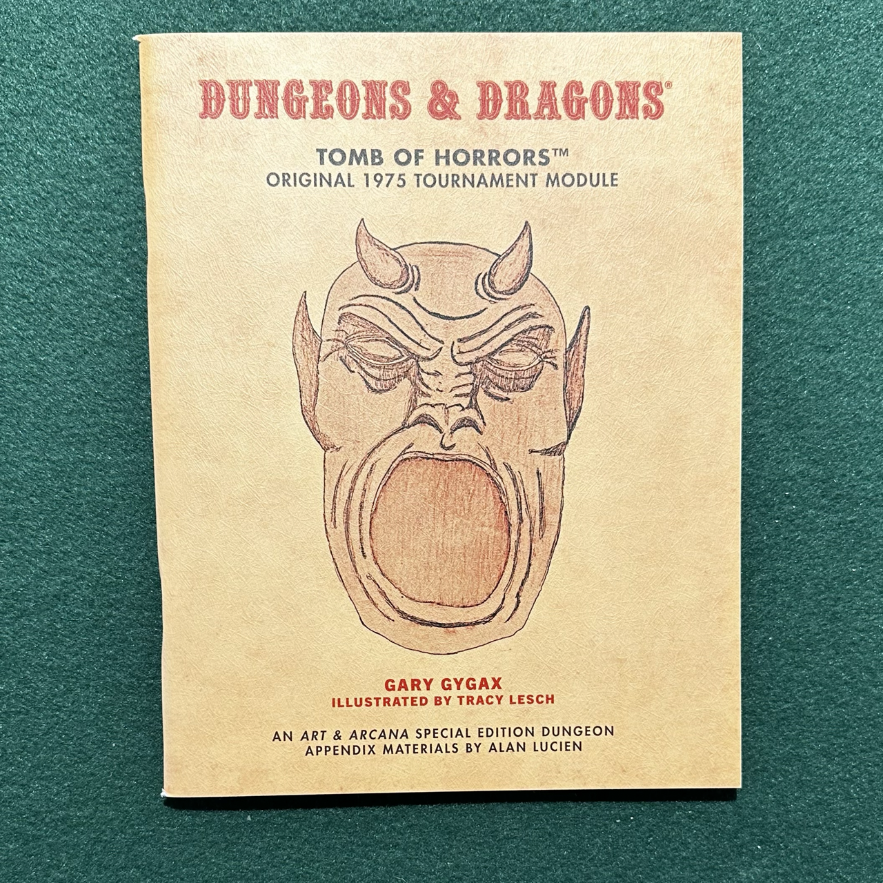 Dungeons & Dragons Hardback: Art and Arcana Special Edition w/Ephemera FIRST EDITION/PRINT