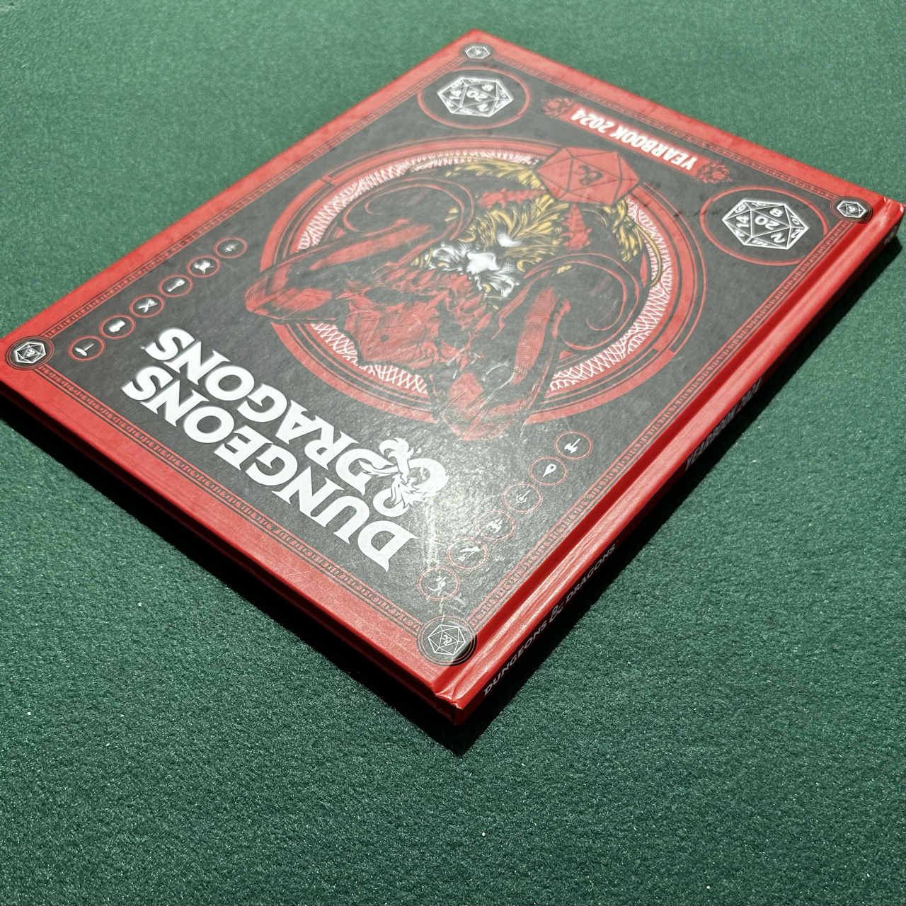 Dungeons & Dragons Hardback: Dungeons & Dragons Yearbook 2024 FIRST PRINT