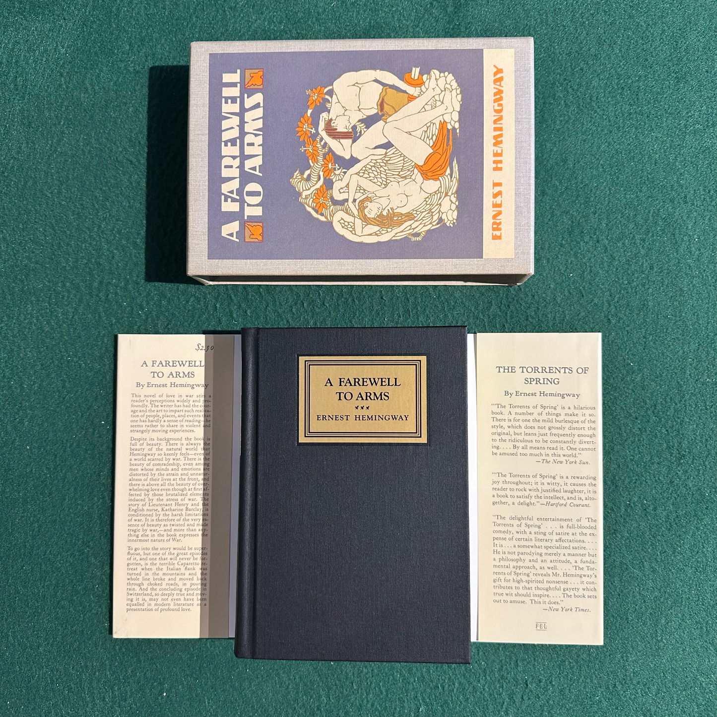 Vintage Fiction Hardback: Ernest Hemingway - A Farewell to Arms FIRST EDITION FACSIMILE
