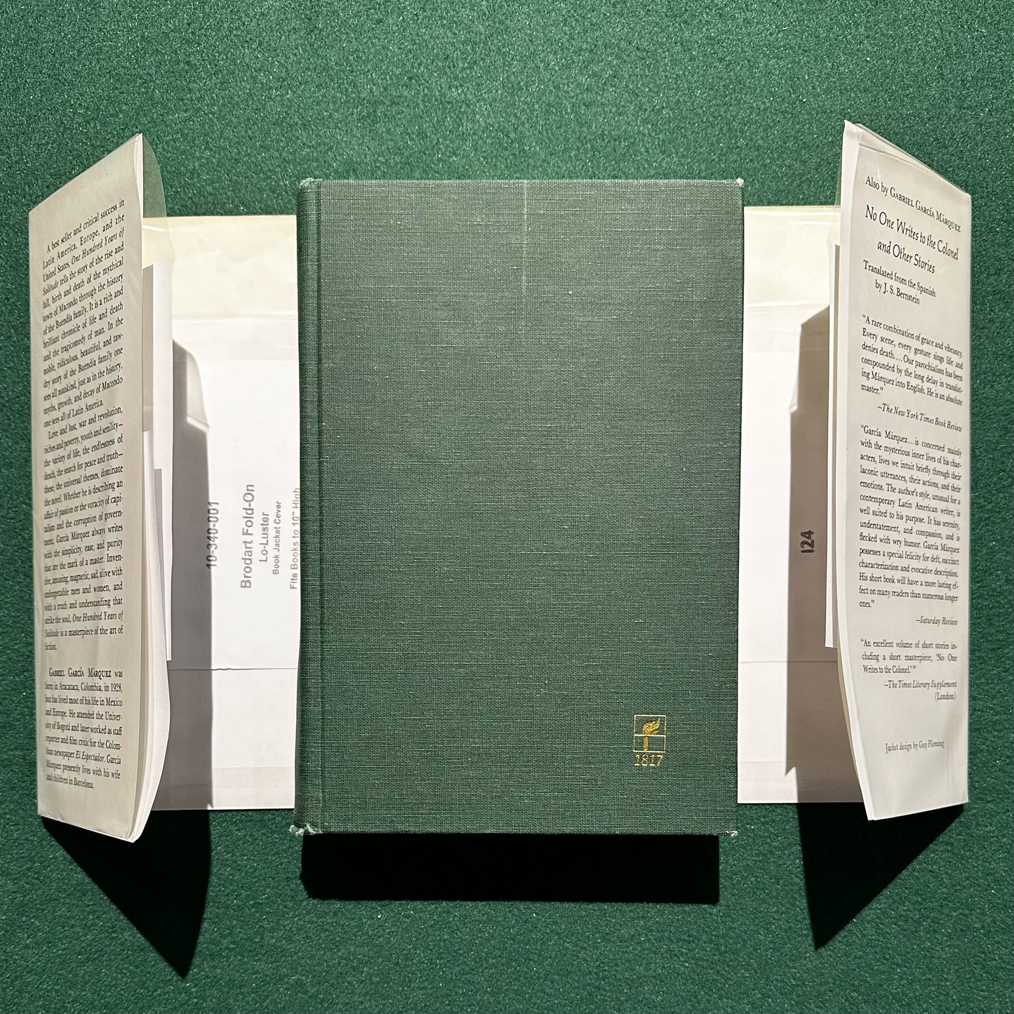 Vintage Fiction Hardback: Gabriel Garcia Marquez - One Hundred Years of Solitude FIRST BOOK CLUB EDITION