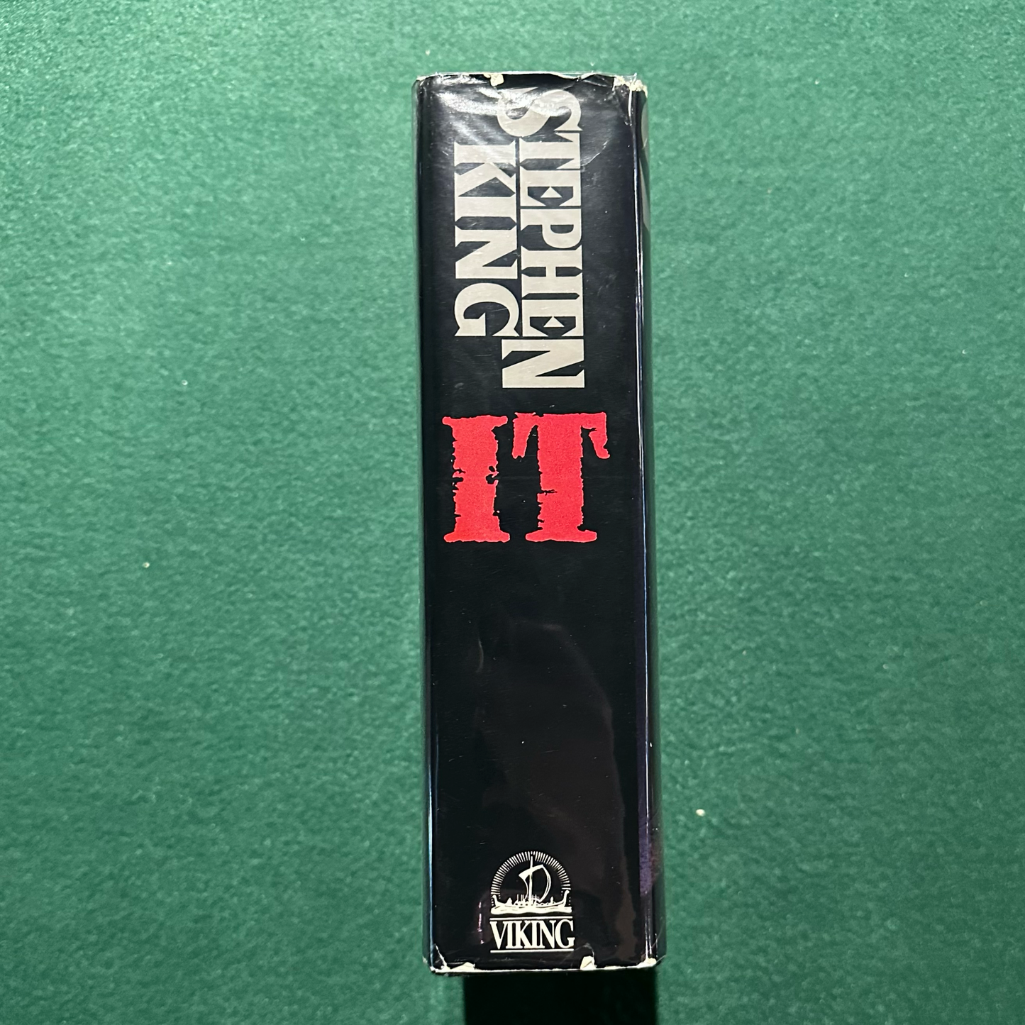 Vintage Horror Hardback: Stephen King - IT SIXTH PRINTING