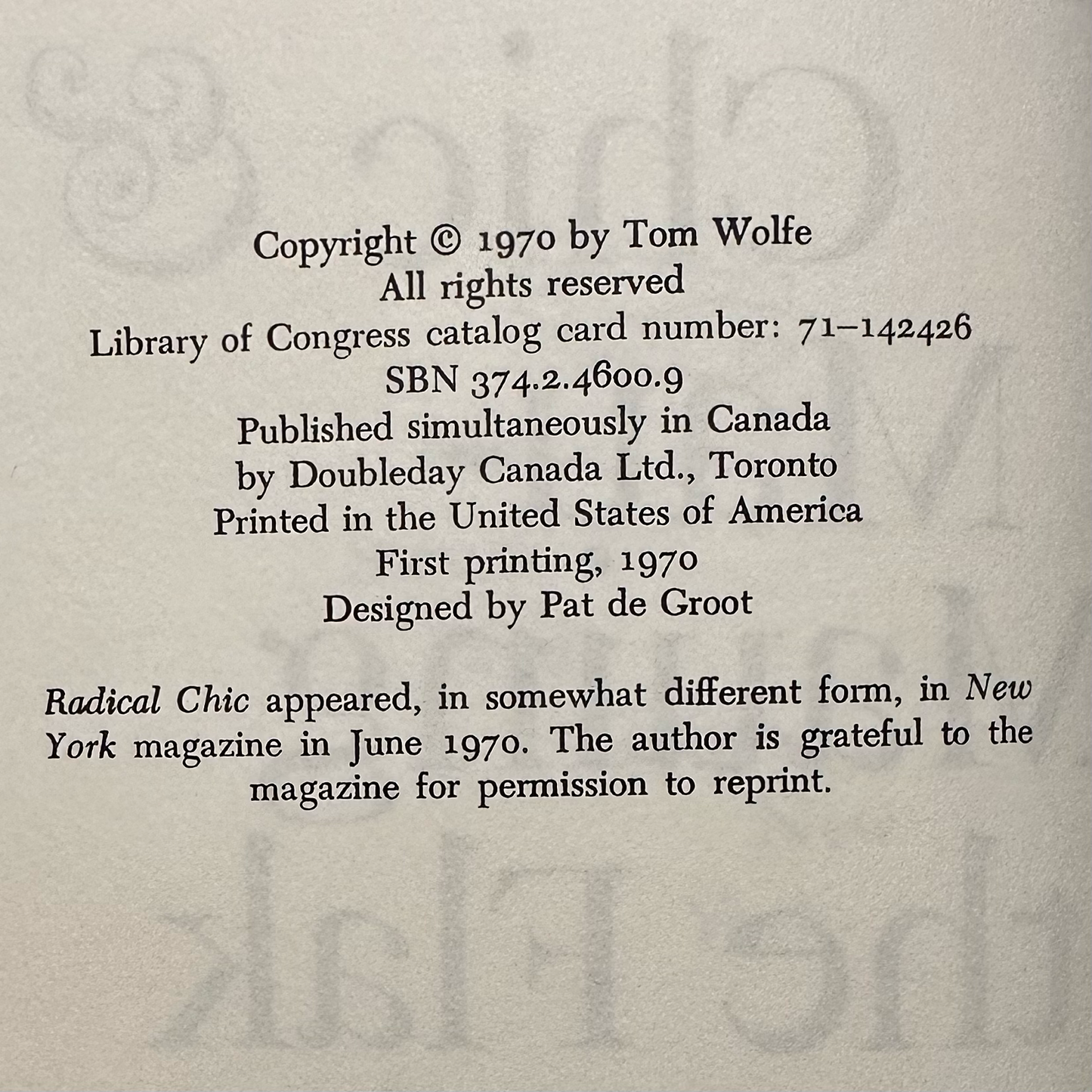 Vintage Fiction Hardback: Tom Wolfe - Radical Chic & Mau-Mauing the Flak Catchers FIRST EDITION