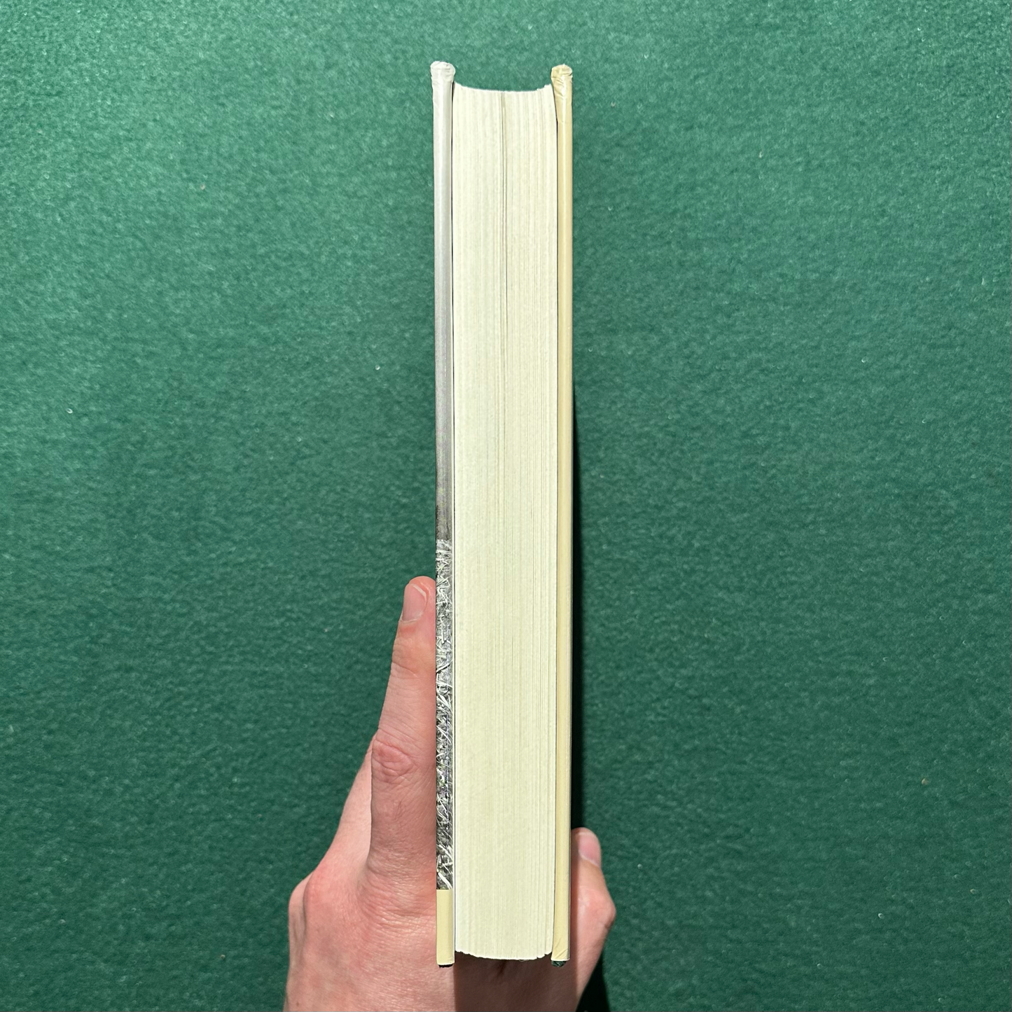 Vintage Fiction Hardback: Thomas Pynchon - Vineland FIRST EDITION/PRINTING
