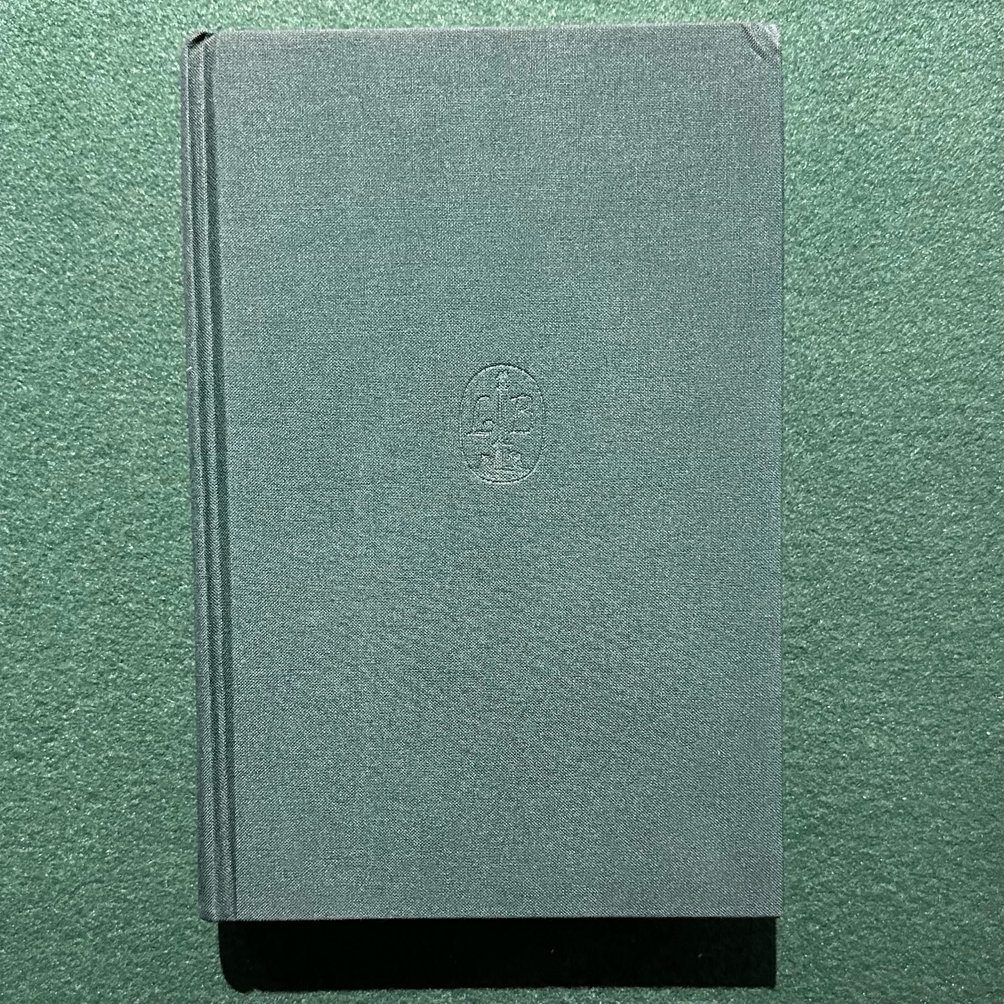 Vintage Fiction Hardback: Thomas Pynchon - Vineland FIRST EDITION/PRINTING