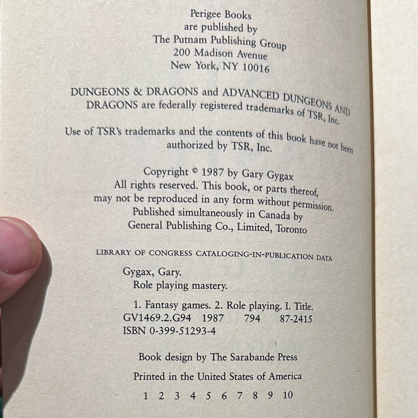 Vintage Dungeons and Dragons Paperback: Gary Gygax - Role-Playing Mastery FIRST PRINTING