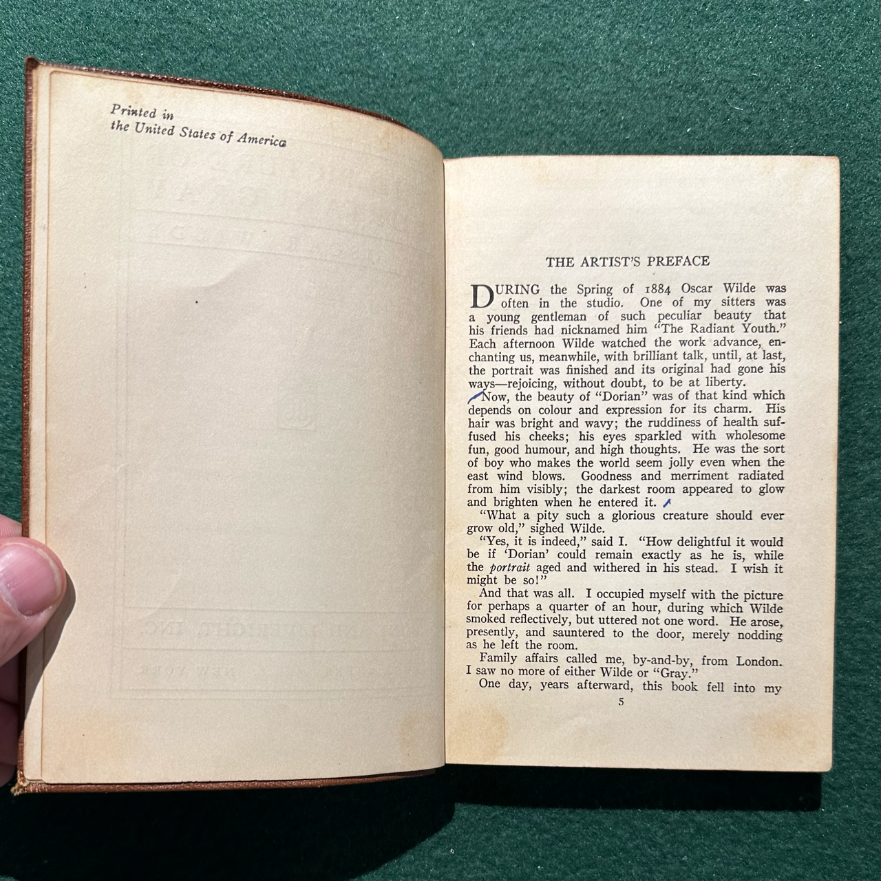 Antique Fiction Hardback: Oscar Wilde - The Picture of Dorian Gray, Modern Library