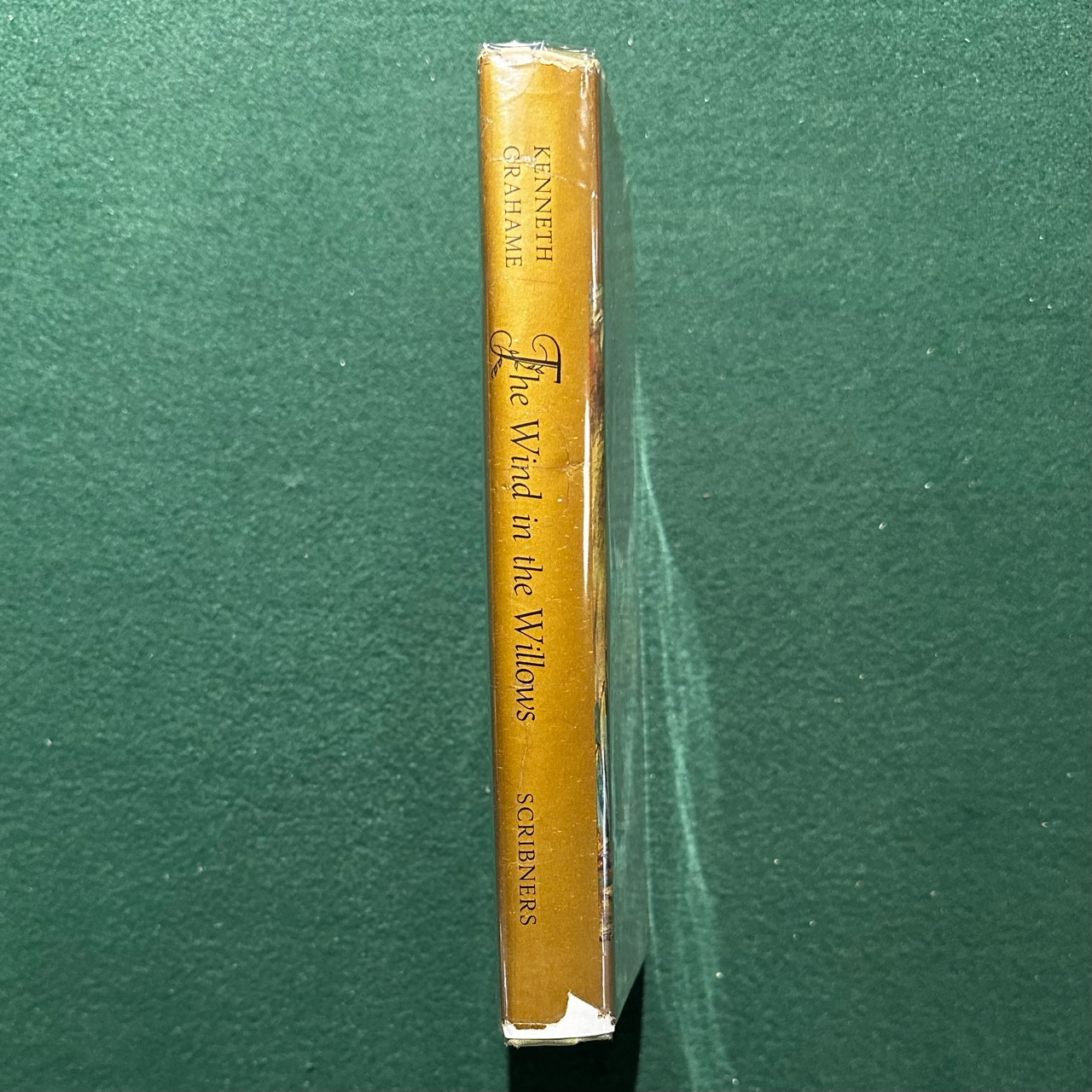 Vintage Fiction Hardback: Kenneth Graham - The Wind in the Willows
