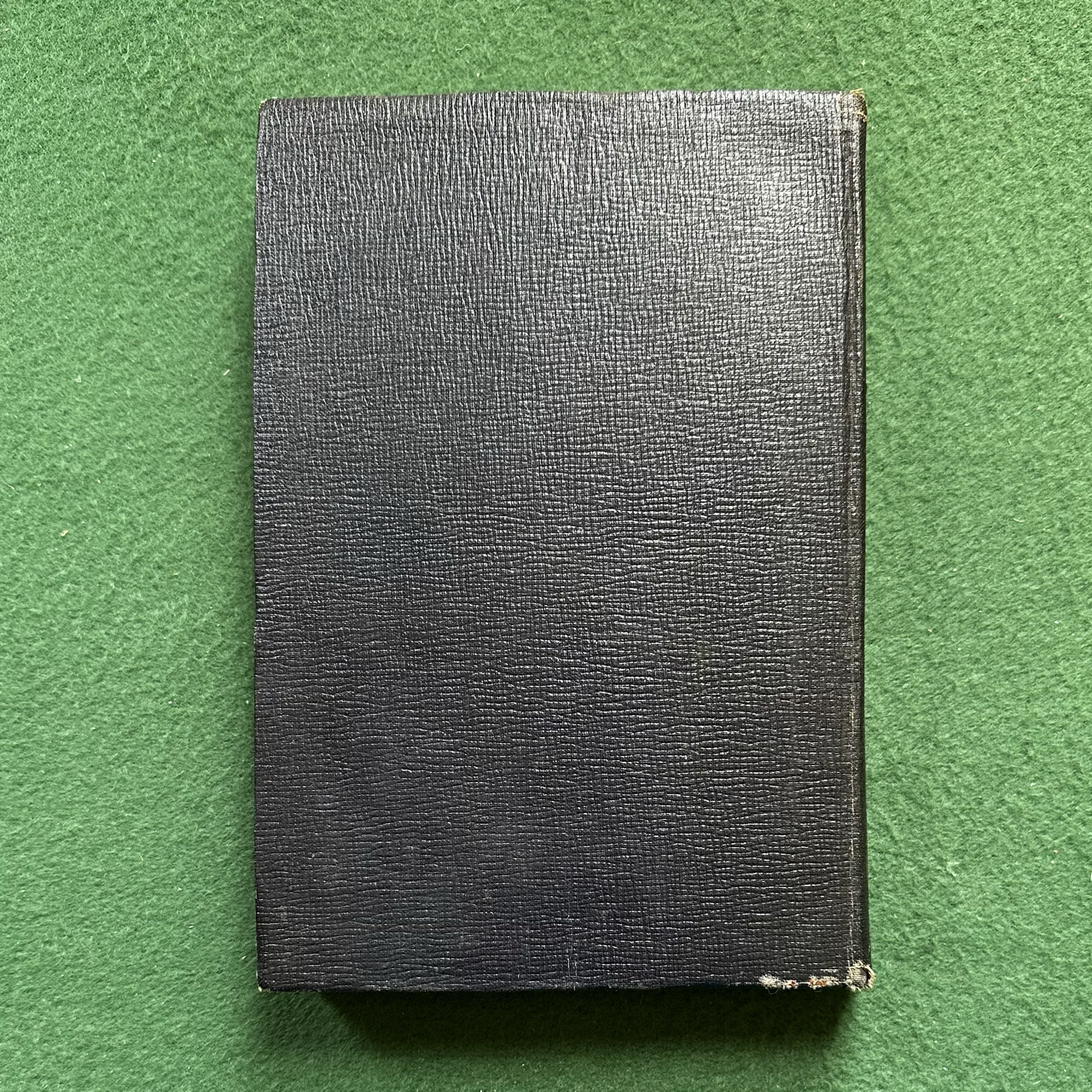 Antique Non-Fiction Hardback: Peter Mark Roget - Thersaurus of English Words and Phrases 1933
