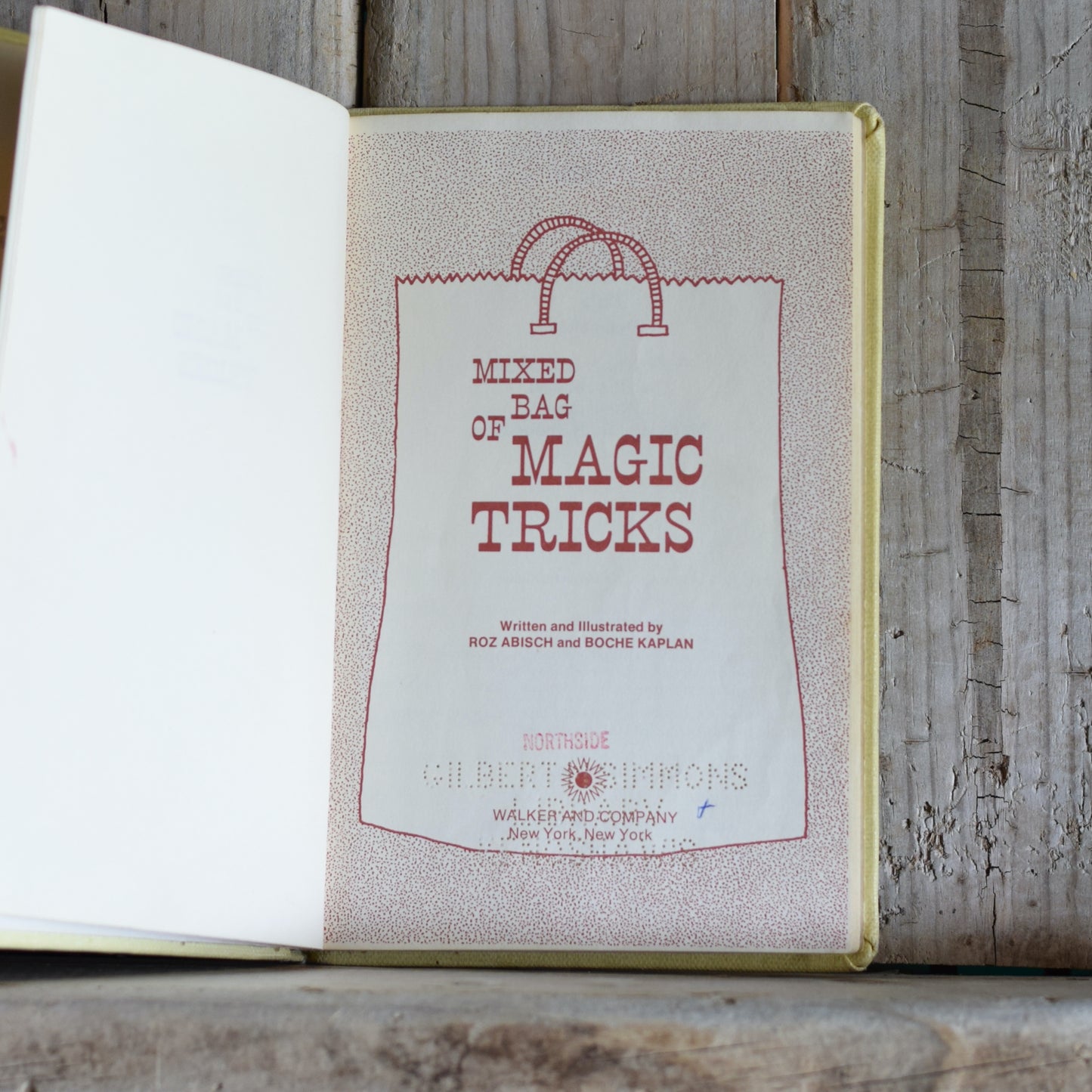 Vintage Non-fiction Hardback: Roz Abisch and Bouche Kaplan - Mixed Bag of Magic Tricks FIRST EDITION/PRINTING