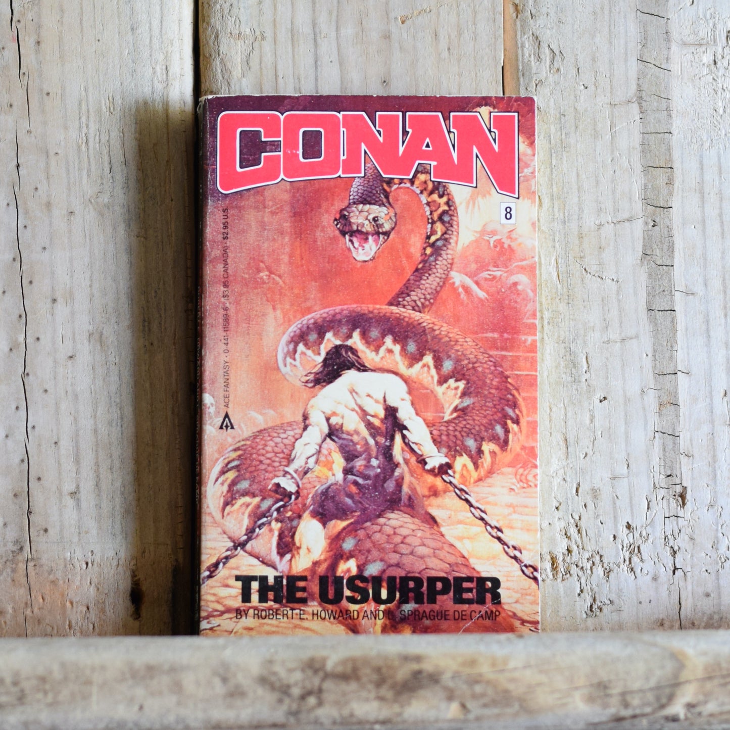 Vintage Fantasy Paperback: Robert E Howard and L Sprague de Camp - Conan the Usurper