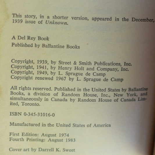 Vintage Sci-fi Paperback: L Sprague de Camp - Lest Darkness Fall