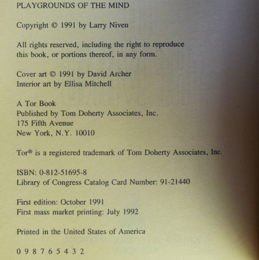 Vintage Sci-fi Paperback: Larry Niven - Playgrounds of the Mind