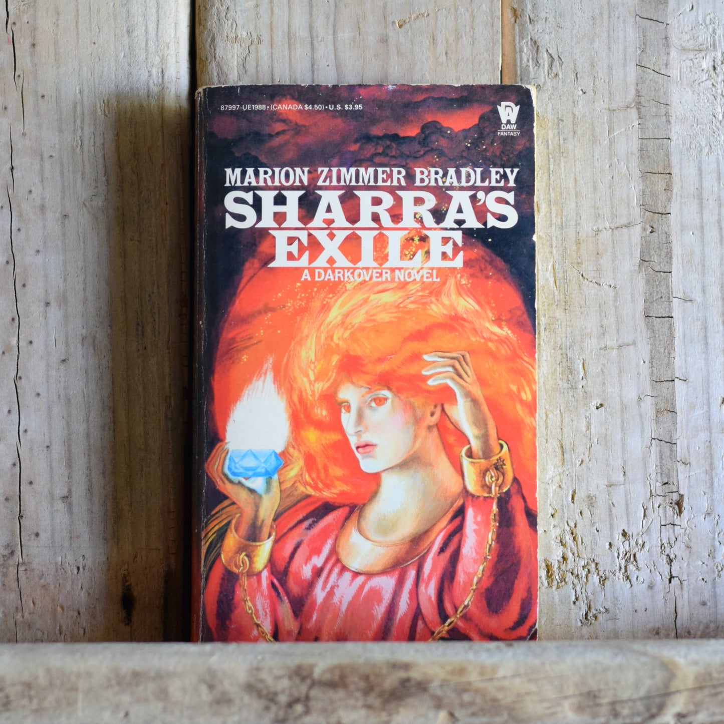Vintage Fantasy Paperback: Marion Zimmer Bradley - Sharra's Exile, A Darkover Novel